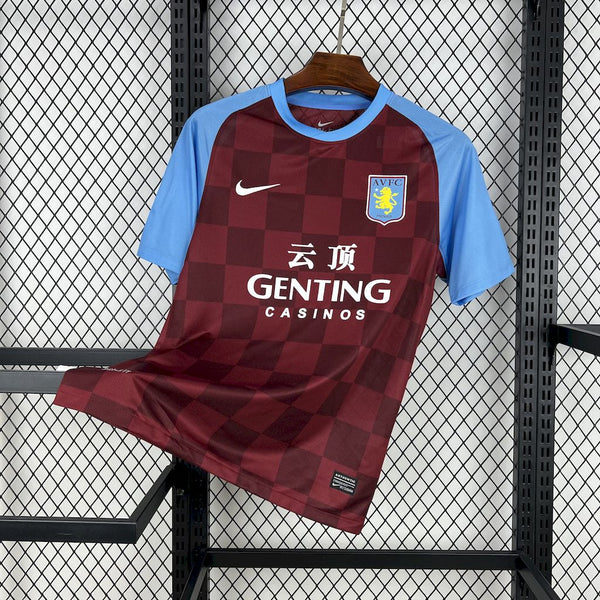 Camisa Retrô do Aston Villa 2011/2012 - Versão Retrô